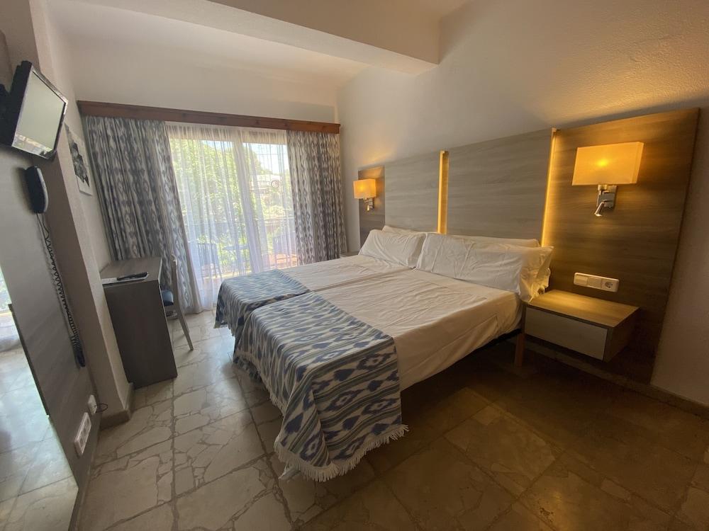 Boutique Hs Villa Rosa Paguera Пегера Екстер'єр фото